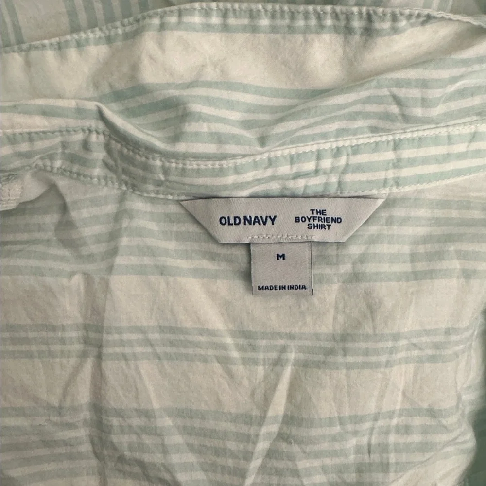 NWT old navy oversized top - Picture 4 of 4